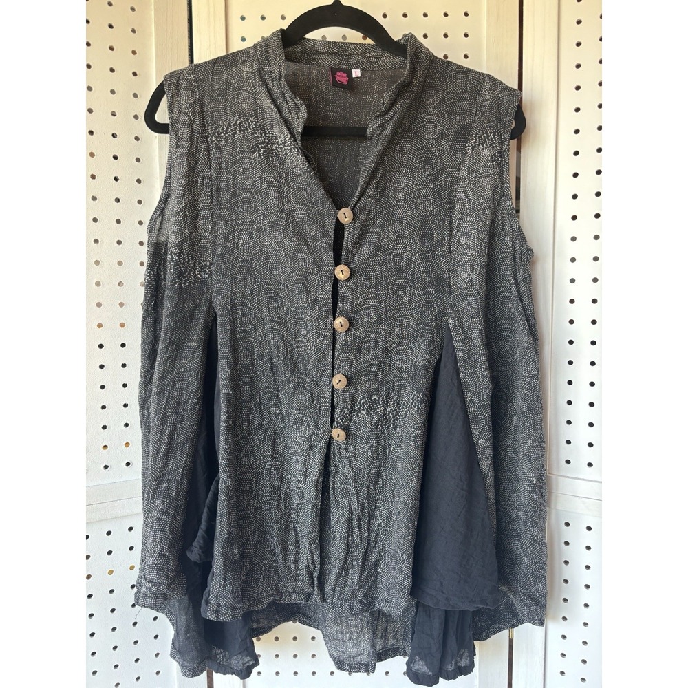 Cupcake International SLVLESS Tank Tunic Button Up Blouse Women's Lg Black Gray